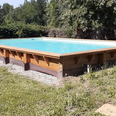 Lou Cantou Bed and Breakfast 3*